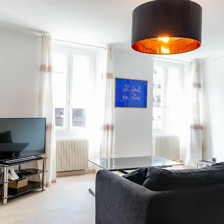 Place Du Pin Apartment Nice